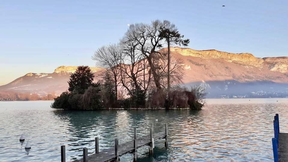 Appart Cosy Proche Du Lac Avec Terrasse Annecy Ngoại thất bức ảnh